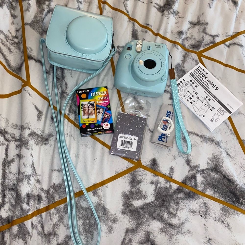 Instax Mini 9 Camera Bundle